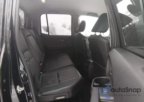 2017 Honda Ridgeline Rtl z USA, uszkodzony, nr VIN 5FPYK3F54HB031662